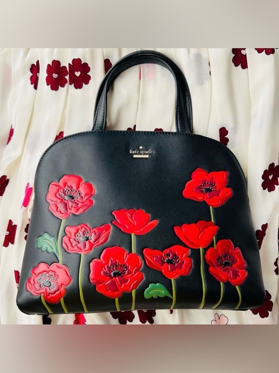 kate spade Handbags - Kate Spade Ooh La La Lottie Poppy Bag